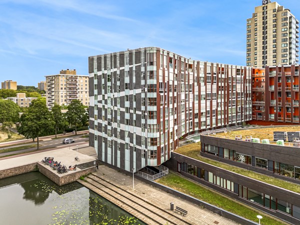 Medium property photo - Van Leijenberghlaan 2K, 1082 GM Amsterdam