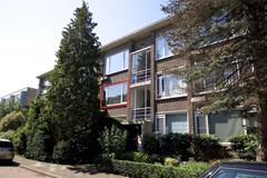 Verkocht: 3-kamer appartement omringd door parken en het Haagse Bos
In het rustige en groene gedeelte van Benoordenhout (Uilennest) vindt u dit aantrekkelijke 3-kamer appartement op de 1e verdieping. Het app...