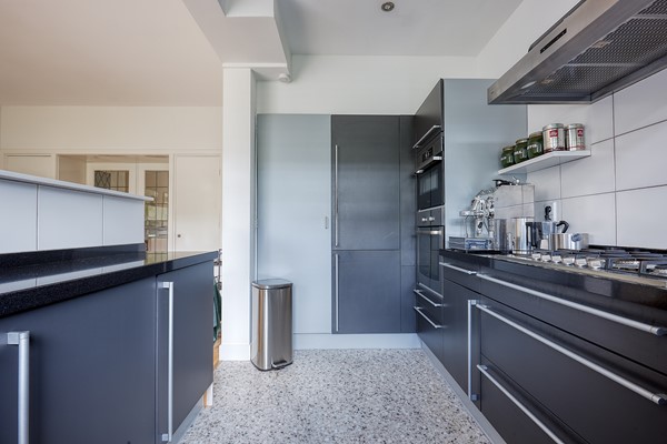 Medium property photo - Godetiaweg 56, 2555 RW Den Haag