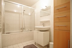 Nieuw in verhuur: Oostelijke Handelskade 1163, 1019 DN Amsterdam