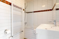 For sale: Spaarndammerstraat 45-4, 1013 ST Amsterdam