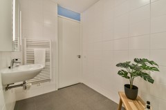 Under offer: Mary van der Sluisstraat 344, 1095 ME Amsterdam