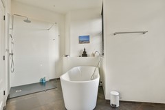 Verhuurd: Zocherstraat 1-3, 1054 LP Amsterdam