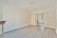 Under offer:Warmondstraat 199-1, 1058 KX Amsterdam - Photo