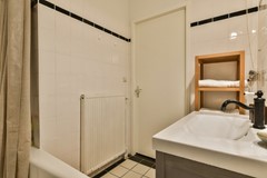 For sale: Rustenburgerdwarsstraat 2F, 1074 JJ Amsterdam