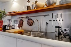 Onder bod: Staalkade 4B, 1011 JN Amsterdam