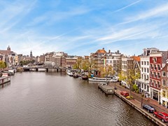 Onder bod: Staalkade 4B, 1011 JN Amsterdam