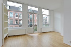 For sale: Van der Hoopstraat 97-2, 1051VD Amsterdam
