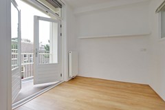 For sale: Van der Hoopstraat 97-2, 1051 VD Amsterdam