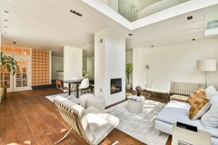 Koop: Karthuizersplantsoen 9, 1015 LS Amsterdam