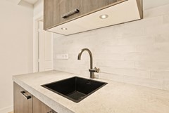 Under offer: Nieuwe Nieuwstraat 18E, 1012 NH Amsterdam