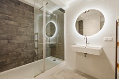 Under offer: Nieuwe Nieuwstraat 18E, 1012 NH Amsterdam