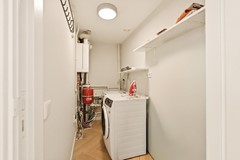 Under offer: Nieuwe Nieuwstraat 18E, 1012 NH Amsterdam