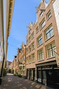 Under offer: Nieuwe Nieuwstraat 18E, 1012 NH Amsterdam