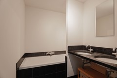 Under offer: Bloemstraat, 1016 LK Amsterdam