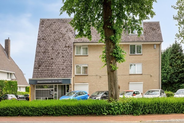 Maastrichterlaan 92, Beek