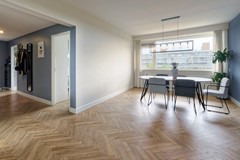 18 V12_320_1083GL171.jpg