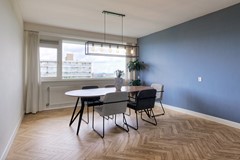 19 V12_307_1083GL171.jpg