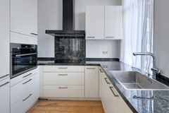 Onder bod: Banstraat 28-2, 1071KA Amsterdam