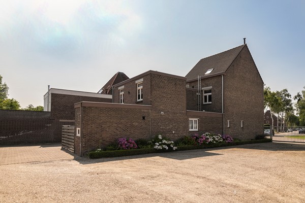 Medium property photo - Burg. Slanghenstraat 11, 6433 AR Hoensbroek