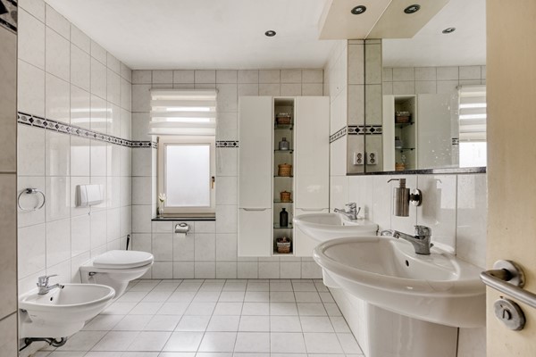 Medium property photo - Dorpstraat 42, 6438 JW Oirsbeek