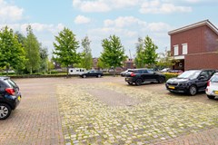 9 - Het Fort 3 Waalwijk Parkeerplaats.JPG