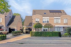 Verkocht: Vroonhoeve 14, 4261LE Wijk en Aalburg