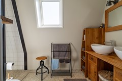 62 - Heistraat 155 Sprang-Capelle Badkamer.JPG