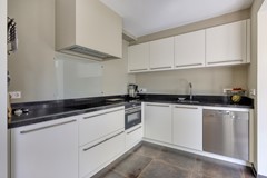 14- Uithof 16 Wijk en Aalburg.jpg