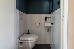 11 - Van Duvenvoordestraat 20 Waspik Toilet.JPG