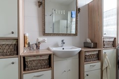 31 - Paardebloem 12 Dongen Badkamer.JPG