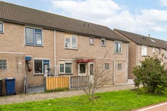 11 - Chopinpad 30 Almere Voorzijde.jpg