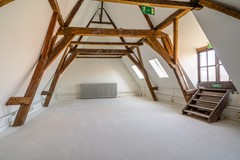 7 Hoogstraat 27 Woudrichem zolder.jpg