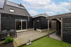 27 - Louwrens Penninghof 15 Waardhuizen.JPG