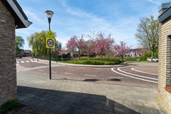 11 - Kerkstraat 43 Waspik Oprit.JPG