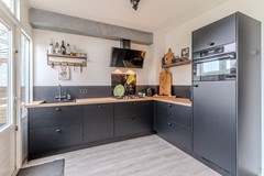 11- Korenschoof 28 Giessen.jpg