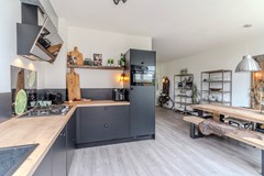 12- Korenschoof 28 Giessen.jpg