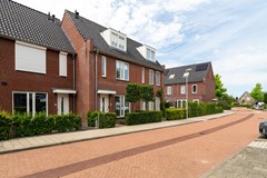 Verkocht onder voorbehoud:Herman de Ruijterstraat 24, 5307 VL Poederoijen - Foto
