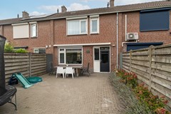 Tussenwoning te koop: Trampad 19, Sprang-Capelle