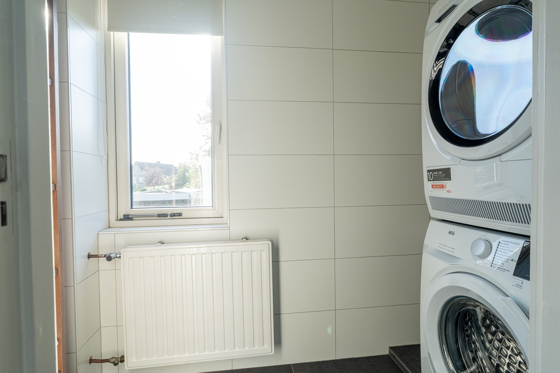 Tussenwoning te koop: Arnoldus Verschurenstraat 1A, Waspik