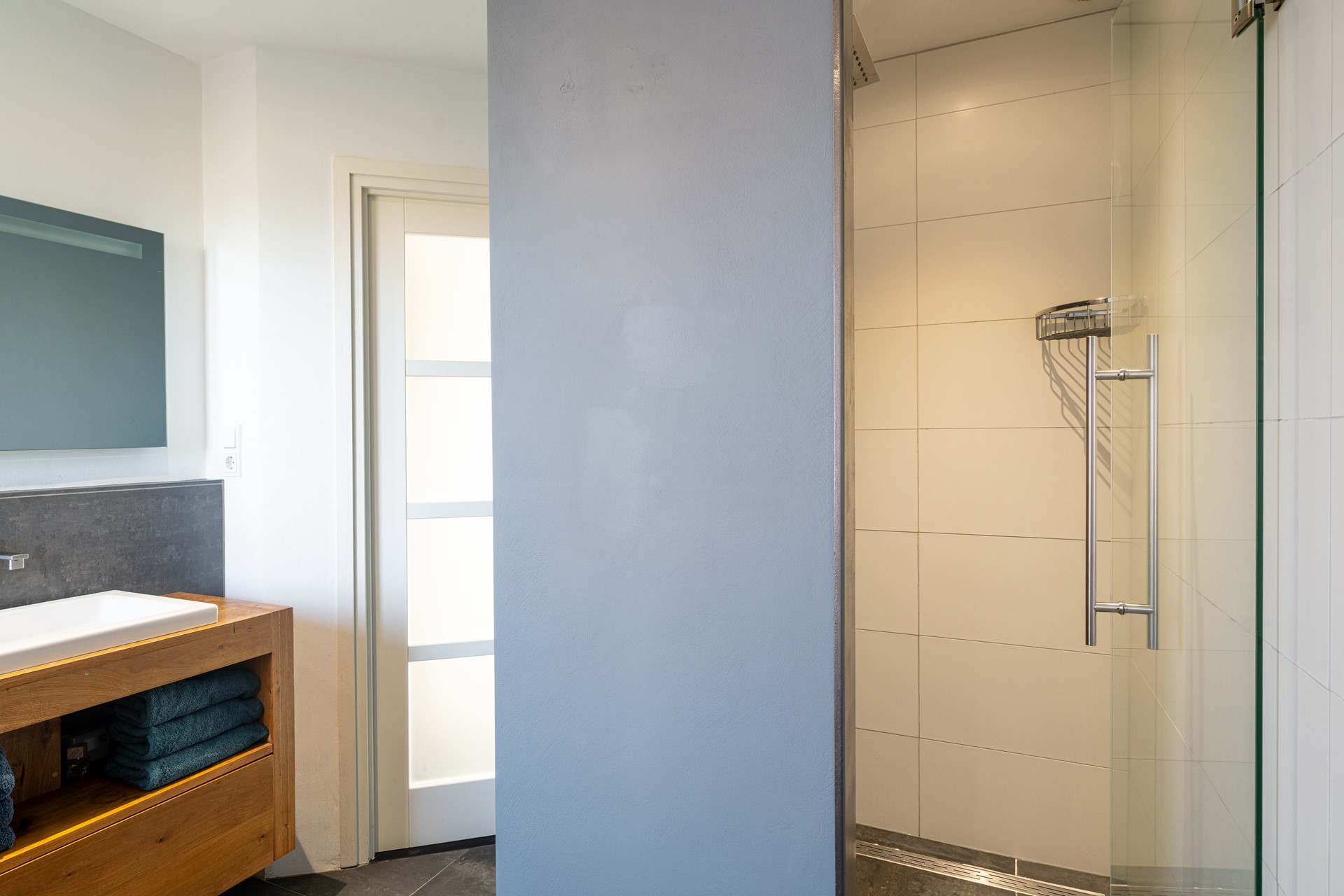 Tussenwoning te koop: Arnoldus Verschurenstraat 1A, Waspik