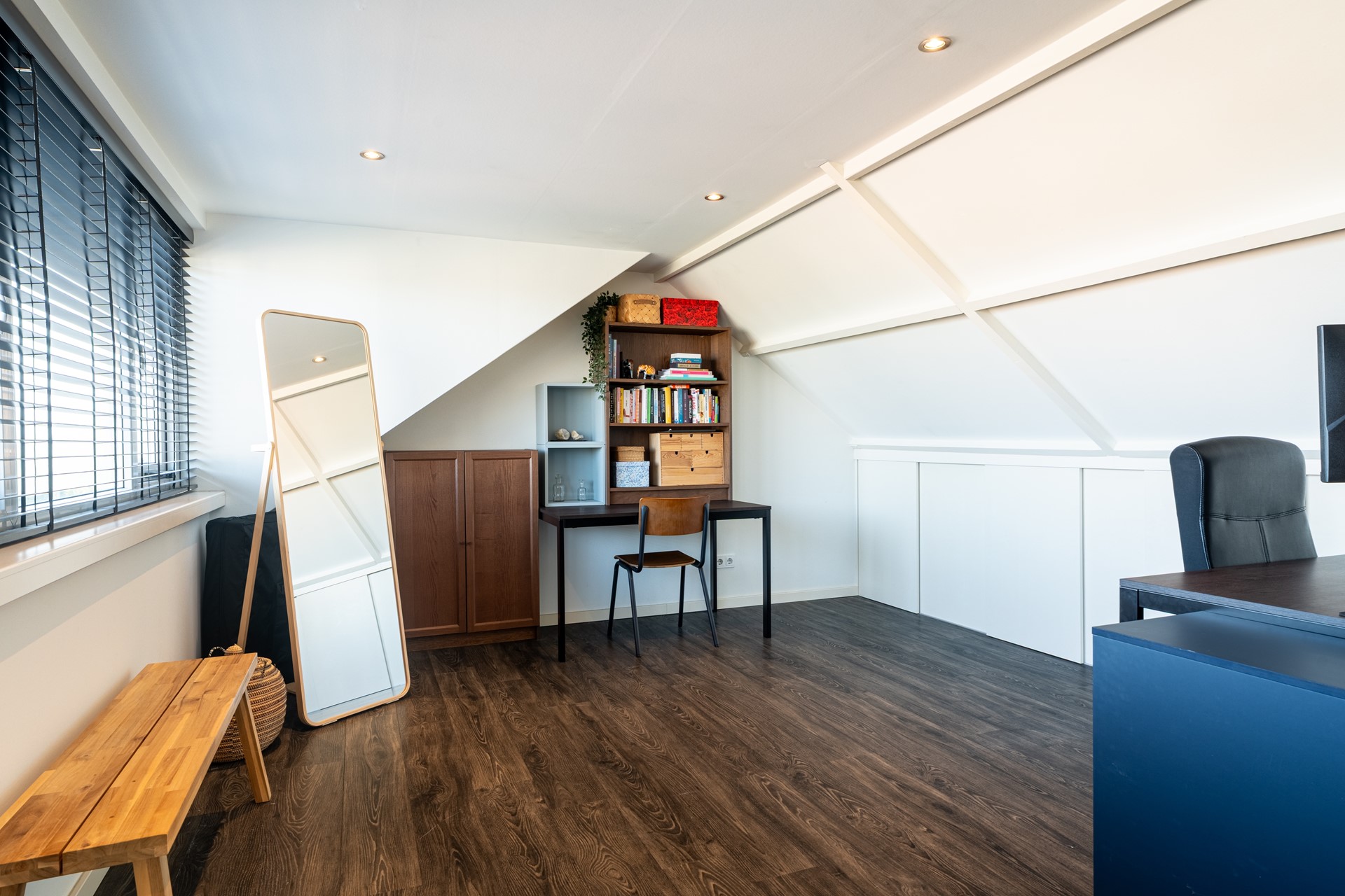 Tussenwoning te koop: Arnoldus Verschurenstraat 1A, Waspik
