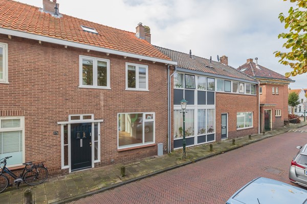 Medium property photo - van Limburg Stirumstraat 27B, 2201 JM Noordwijk