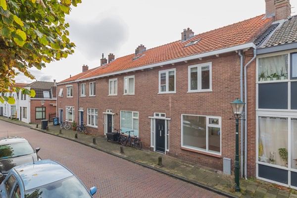Medium property photo - van Limburg Stirumstraat 27B, 2201 JM Noordwijk