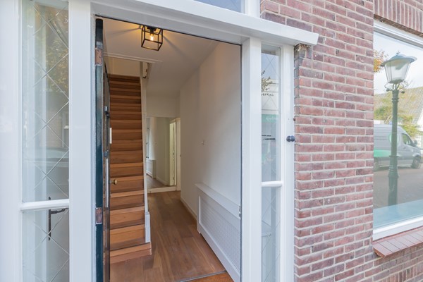 Medium property photo - van Limburg Stirumstraat 27B, 2201 JM Noordwijk