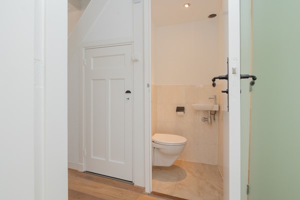 Medium property photo - van Limburg Stirumstraat 27B, 2201 JM Noordwijk