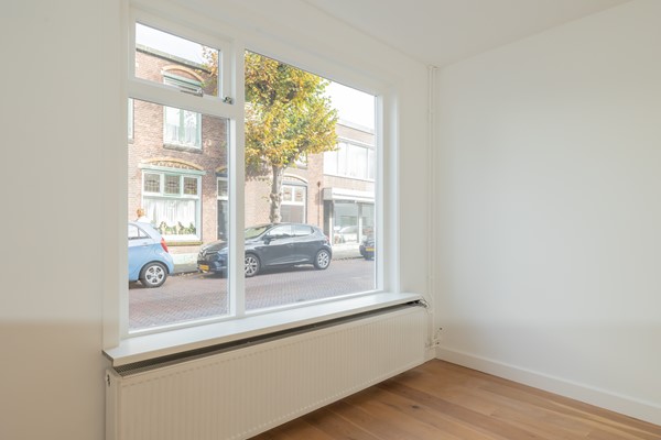 Medium property photo - van Limburg Stirumstraat 27B, 2201 JM Noordwijk