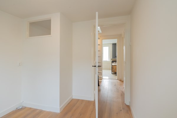 Medium property photo - van Limburg Stirumstraat 27B, 2201 JM Noordwijk