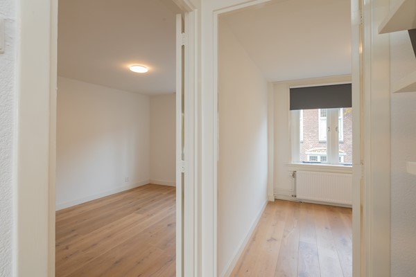 Medium property photo - van Limburg Stirumstraat 27B, 2201 JM Noordwijk