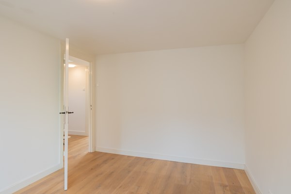 Medium property photo - van Limburg Stirumstraat 27B, 2201 JM Noordwijk